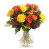 Ένα μπουκέτο εμπνευσμένο από τα χρώματα του φθινοπώρου για να στείλετε τις πιο θερμές ευχές στους αγαπημένους σας.
